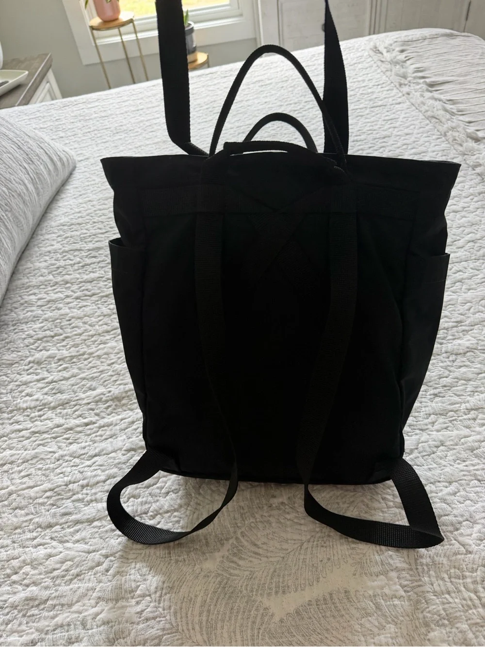 Fjallraven Kanken Tote Bag in Black with Red Logo
